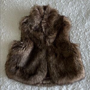 Polo Ralph Lauren girls size 6 brown faux fur soft and cozy vest